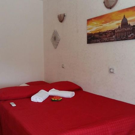 Domus Italiana Hotel Rome Exterior photo