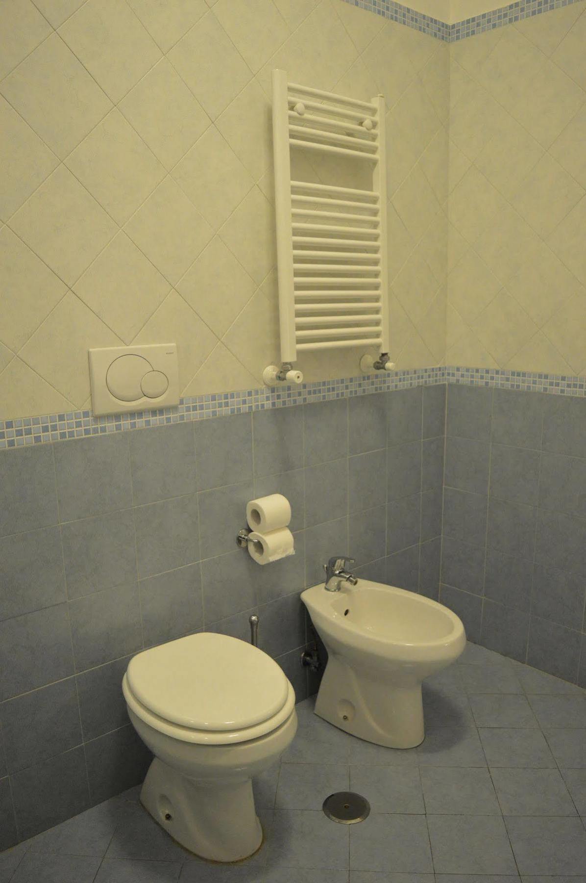 Domus Italiana Hotel Rome Exterior photo